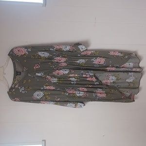 TORRID GREEN FLORAL HIGH LOW DRESS